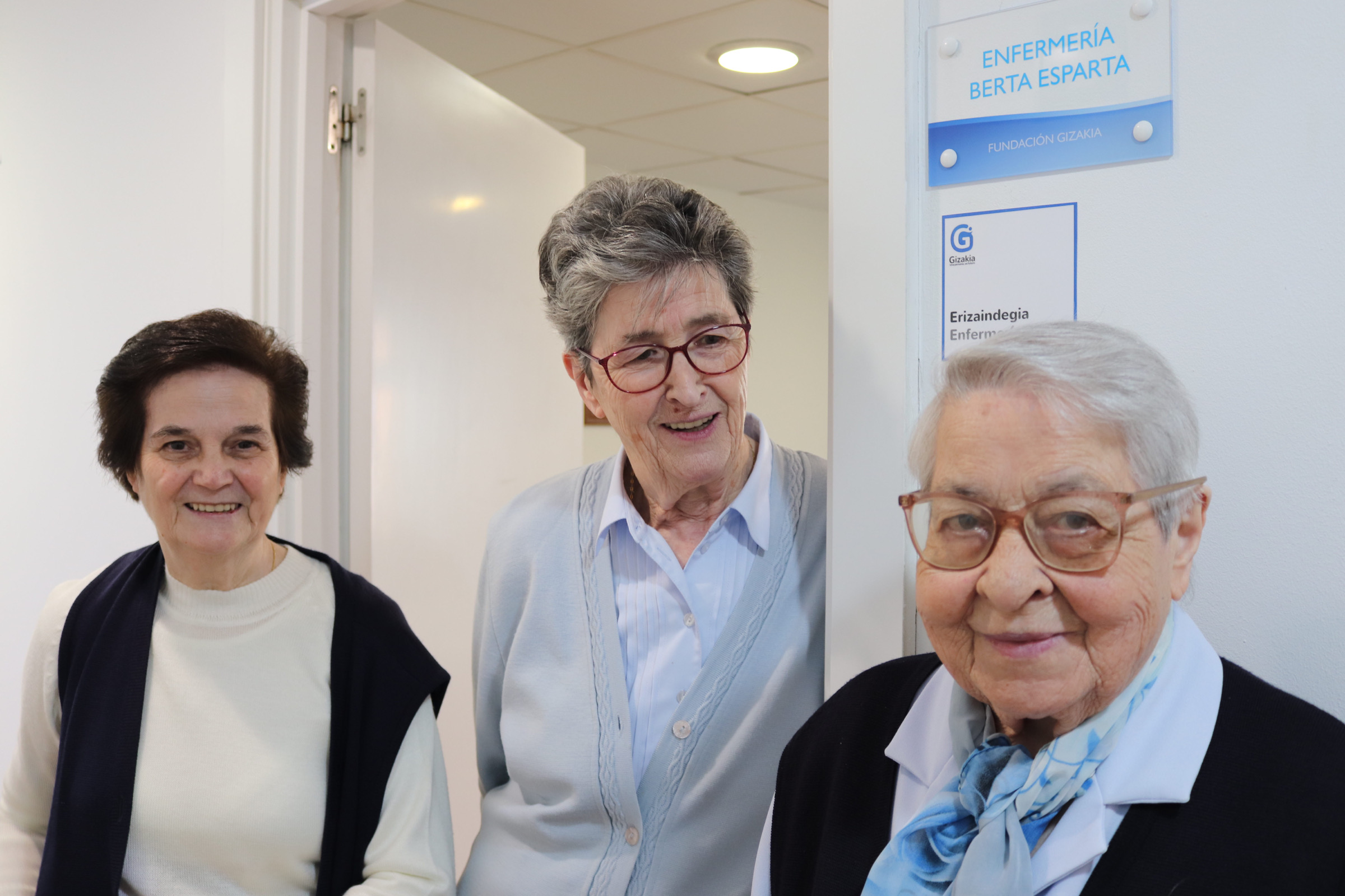 GIZAKIA - HIJAS DE LA CARIDAD GIZAKIA - HIJAS DE LA CARIDAD