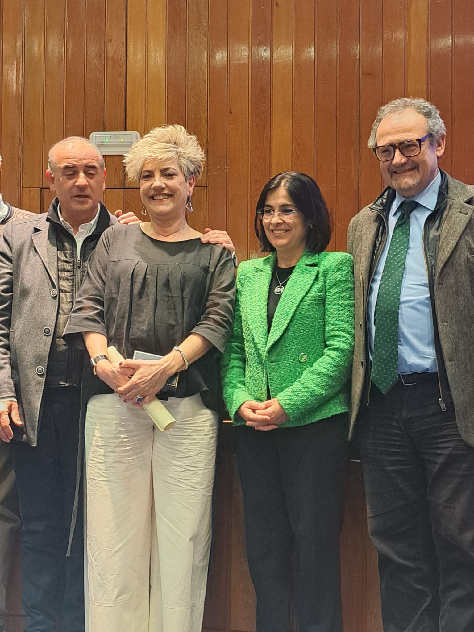 Detalle Luciano Poyato (UNAD), Estibaliz Barron (Gizakia), Carolina Darias (Ministra Sanidad), Joan Villalbi (Delegado PNSD)