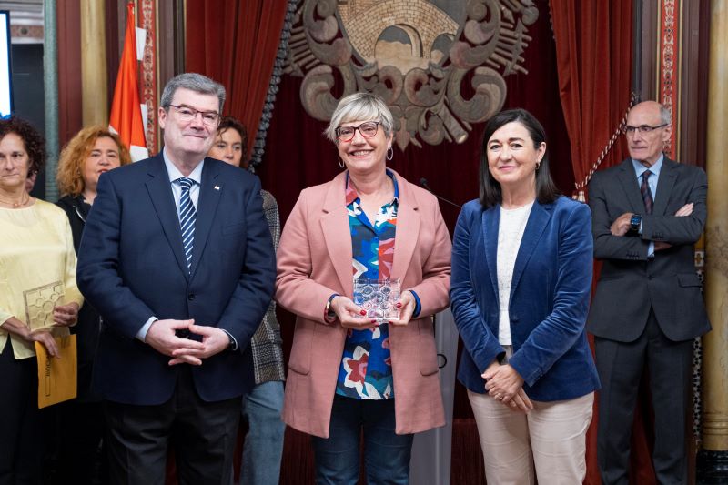 GIZAKIA - PREMIO AYUNTAMIENTO DE BILBAO. AMBITO DE LAS ADICCIONES