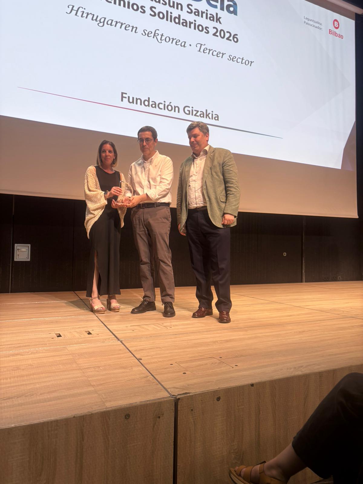 Entrega del premio - Sari-ematea