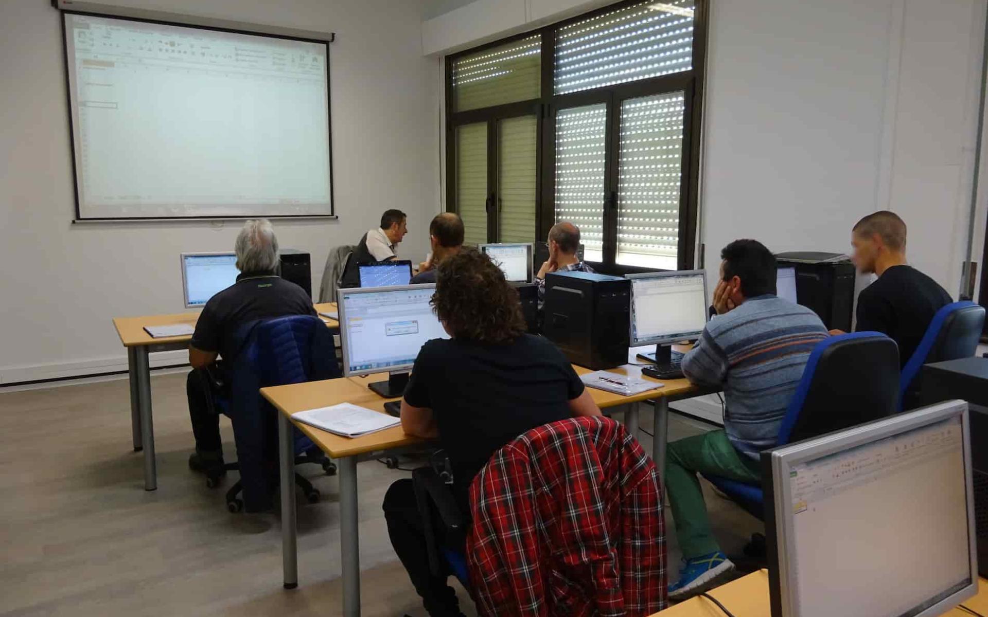 GIZAKIA - Formación GIZAKIA - Formación